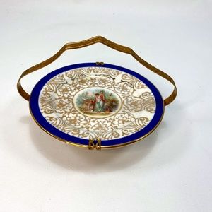 Vtg Syracuse Candy Nut Dish Brass Handle Holder 22 KG Plate Cobalt Blue Rim USA